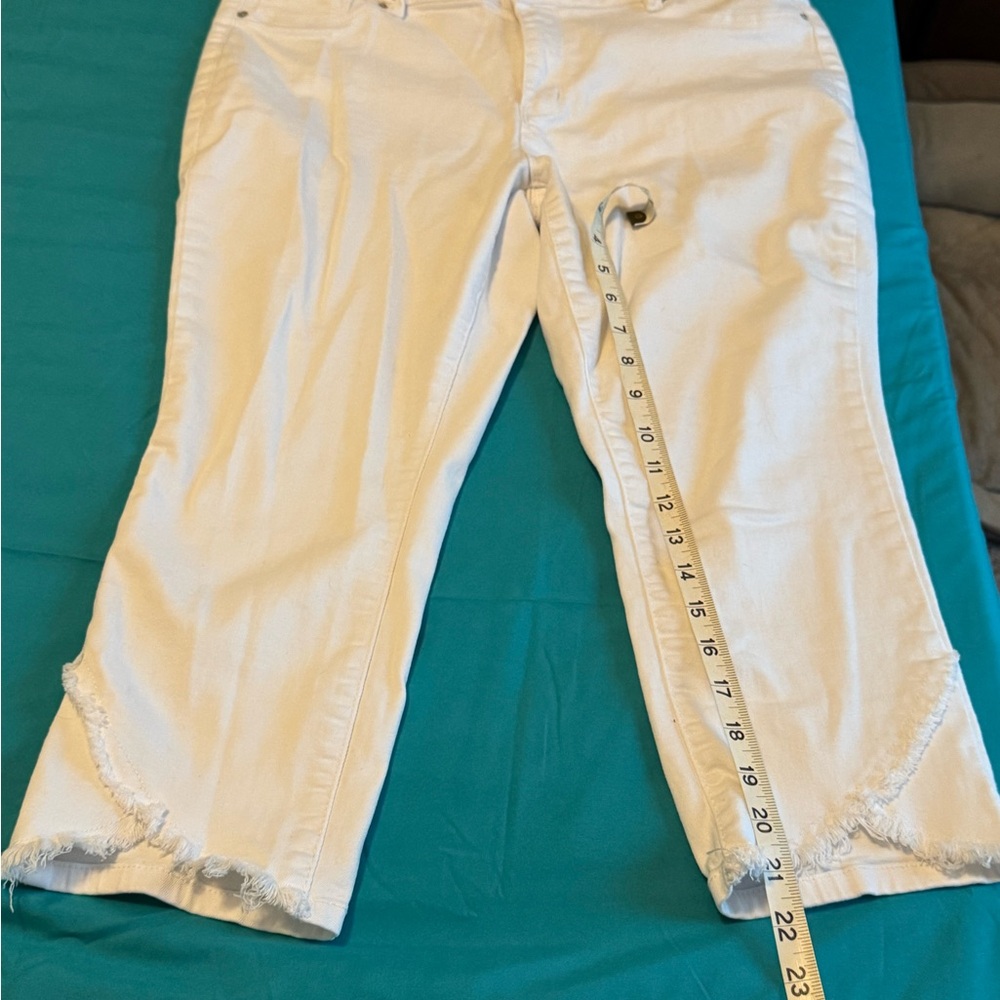 White Frayed Hem Jeans